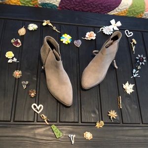 Suede Pointy-Toed Booties
